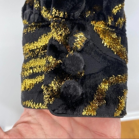 Grlfrnd Black & Gold Moreen Cropped Blouse Medium - Picture 6 of 8